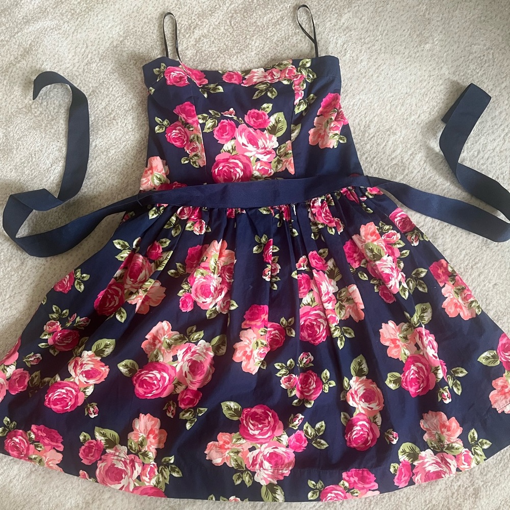Floral Straplesss Dress with bow